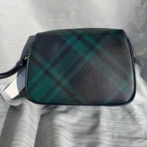TALBOTS PLAID WRISTLET